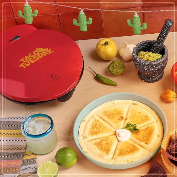Taco Tuesday Deluxe 10-inch 6-Wedge Electric Quesadilla Maker with Extra Stuffing Latch, Red - Image 5